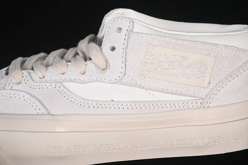 All categories Vans Vans series Vans Mid Vans China Vans Half Cab 33 Vans official retro casual simple versatile skateboard shoes VN000EFY7VJ